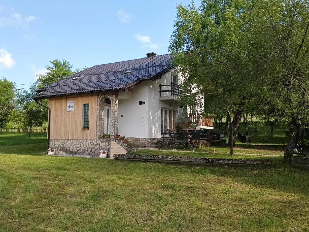 Holiday Home Ivano Korenica Zewnętrze zdjęcie